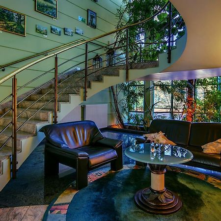 Green Hotel Komorniki  Dış mekan fotoğraf